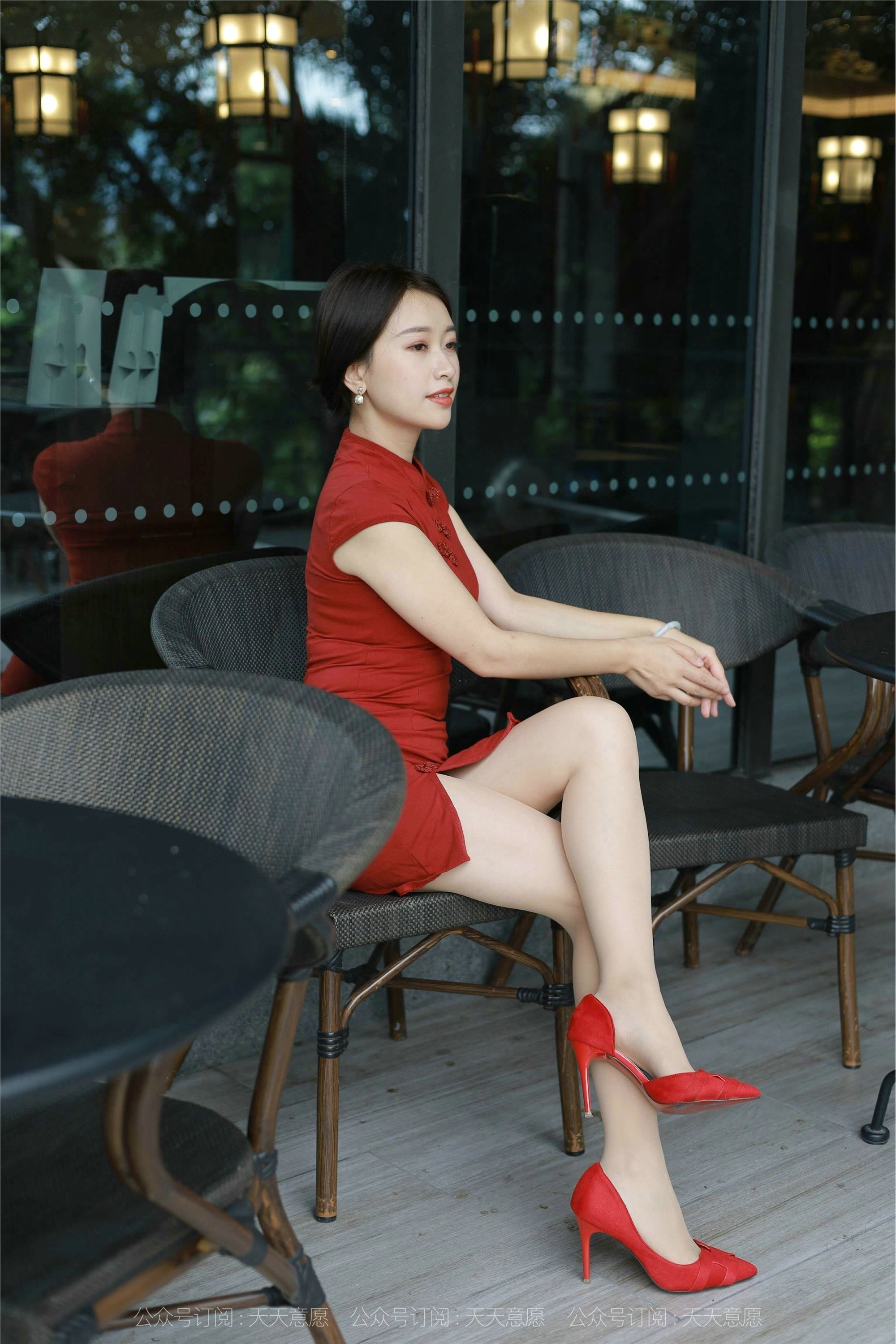 IESS异思趣向  2021.10.15 丝享家948：小婕《红色旗袍》